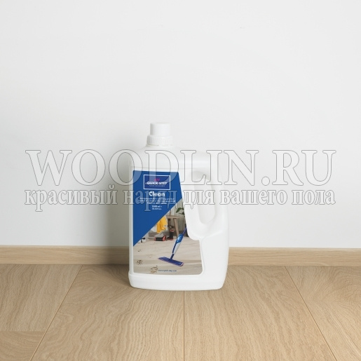 картинка Чистящее средство QUICK-STEP 1Л магазин Вудлин являющийся официальным дистрибьютором в России 